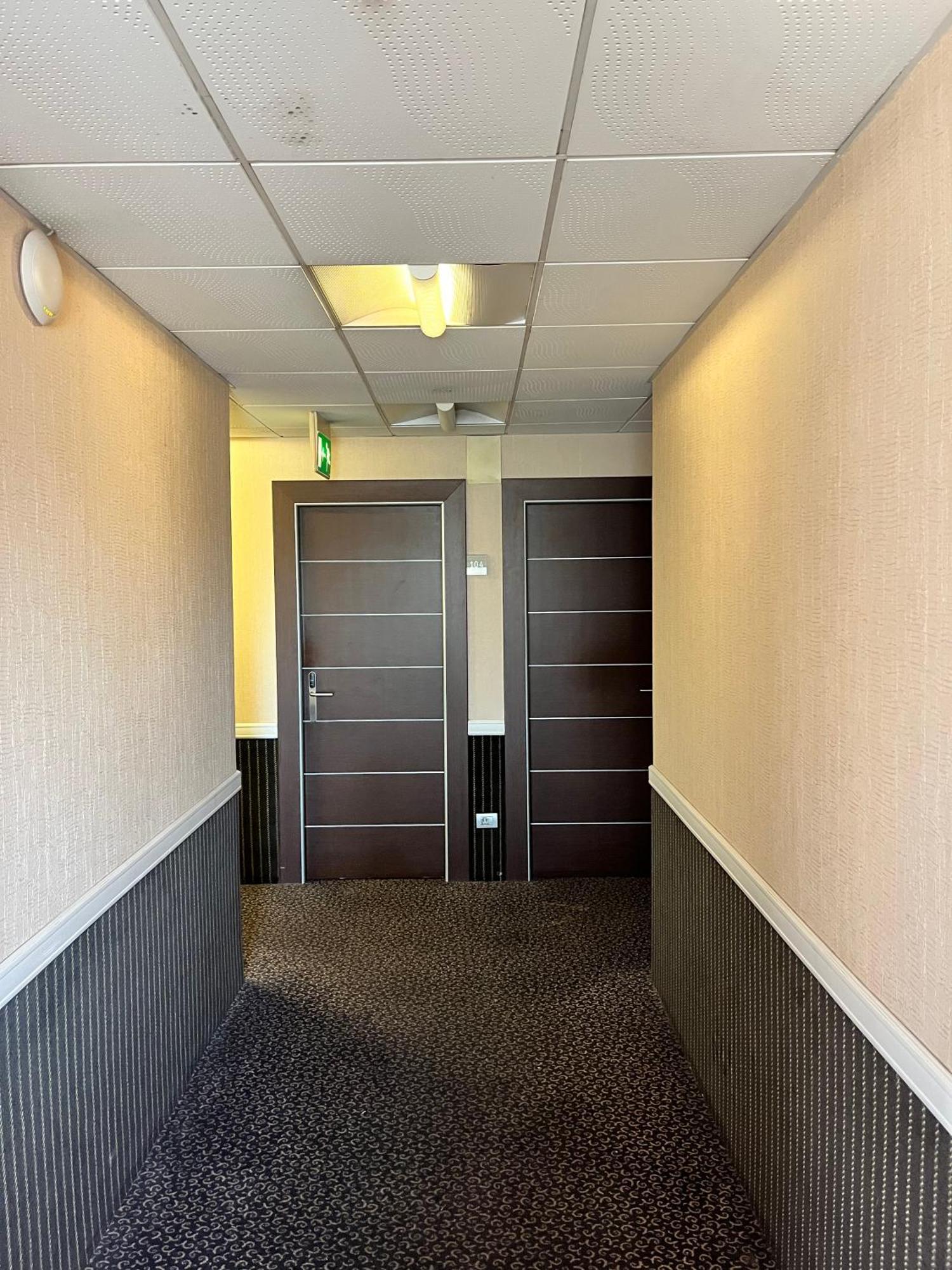 Eh Rome Airport Euro House Hotels Fiumicino Bagian luar foto