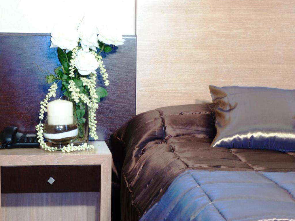 Eh Rome Airport Euro House Hotels Fiumicino Ruang foto